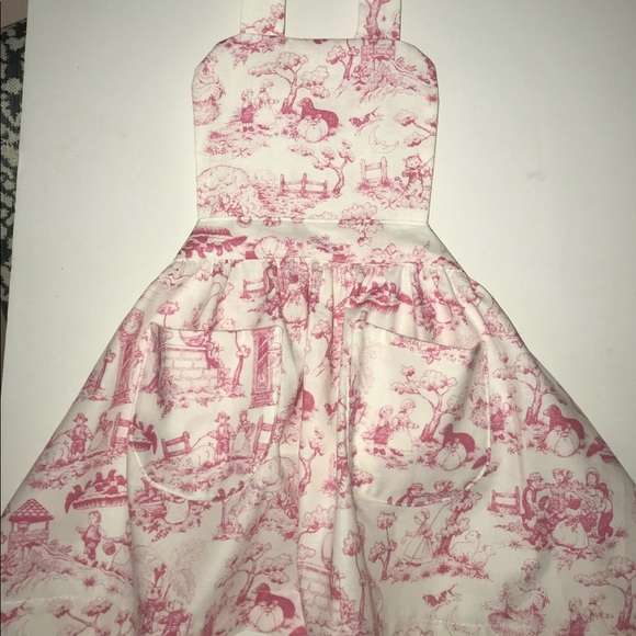 Toddler apron - Picture 2 of 3